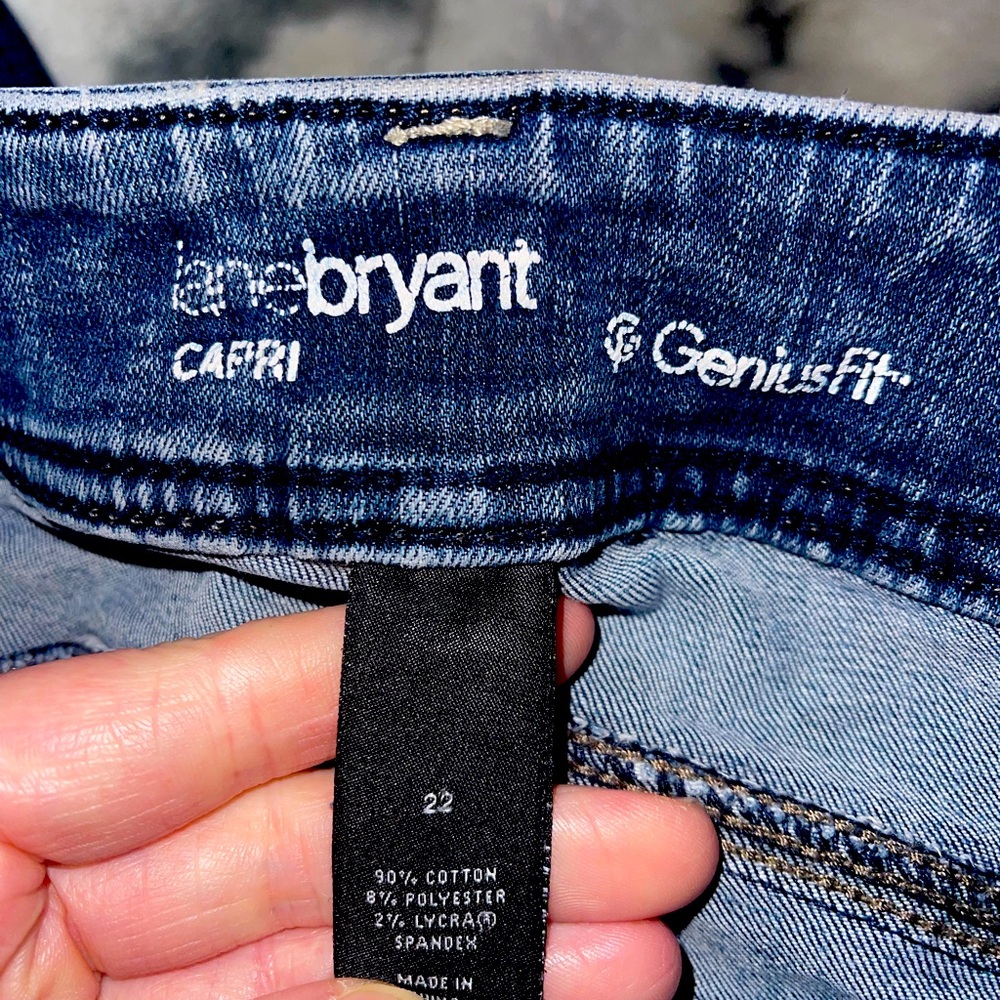 Lane Bryant Jean Capris Size 22